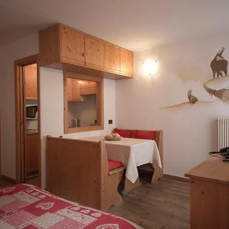 Miramonti Aparthotel 3*