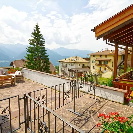 Aparthotel Miramonti 3*
